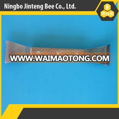 beekeeping equipment stainless steel bee hive tool with wooden handle